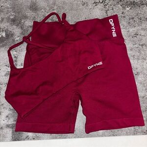 DFYNE Women's Athletic Shorts and Bra Small